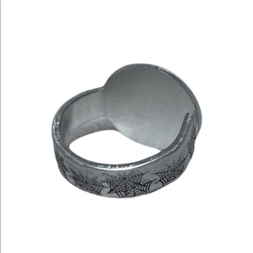 Handmade 9 stamped goth Halloween scene adjustable hypoallergenic medallion ring - Picture 3 of 8